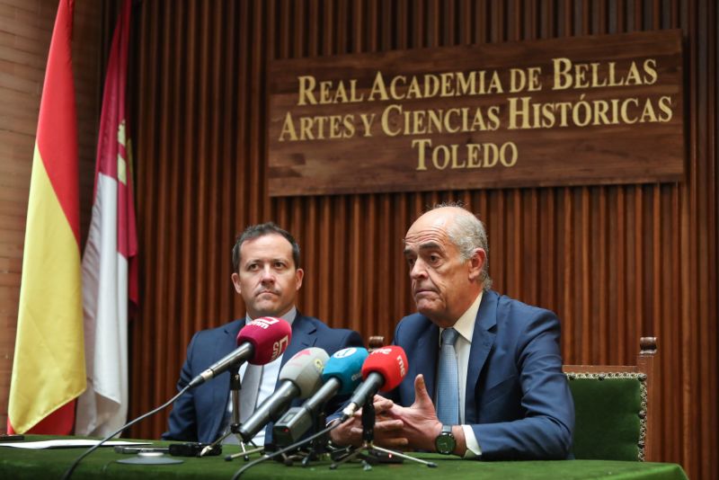 La Real Academia firma un convenio con el Ayuntamiento de Toledo